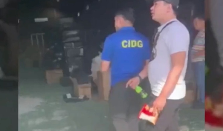 菲律宾警方突袭布拉干仓库